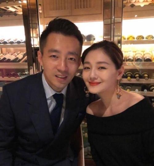 "重女轻男"的男明星:黄磊不晒儿子照片,汪小菲连简介都是女儿