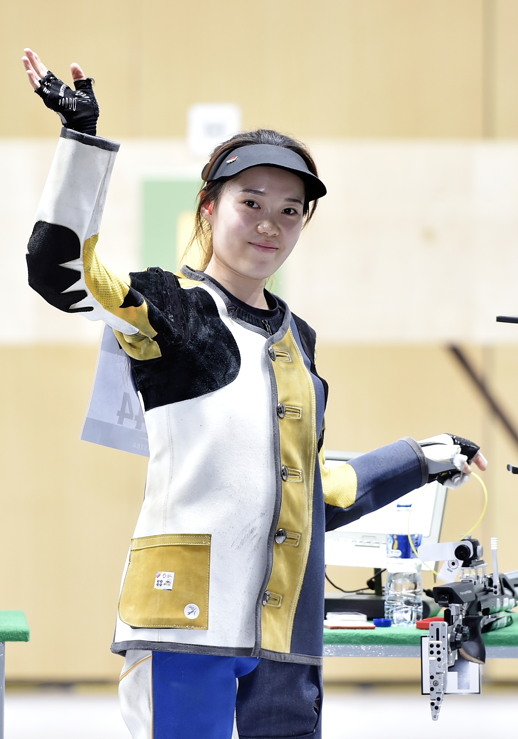射击——中国选手赵若竹夺得女子十米气步枪冠军