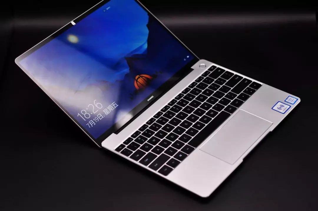 thinkpad 粉转黑,我的华为matebook13入手两个月体验