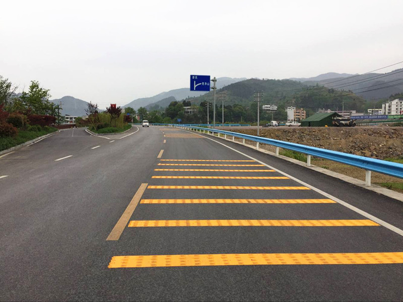 交警警告:2018年高速路上还不认识这5种线,该去重学科目一