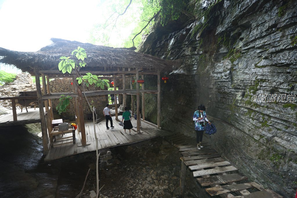 汉中镇巴苗乡文化旅游 成为陕南旅游新热点