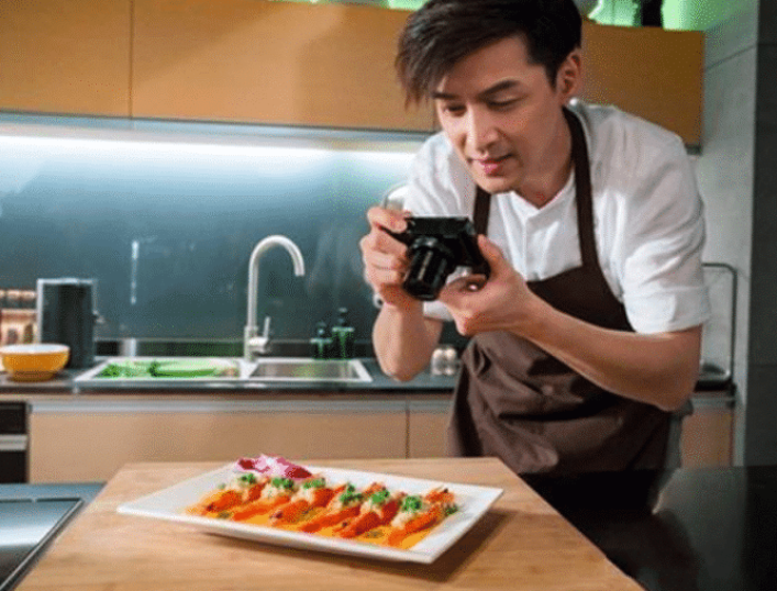 有一种餐厅叫胡歌餐厅,密子君点100份,看到账单后:我是大胃王