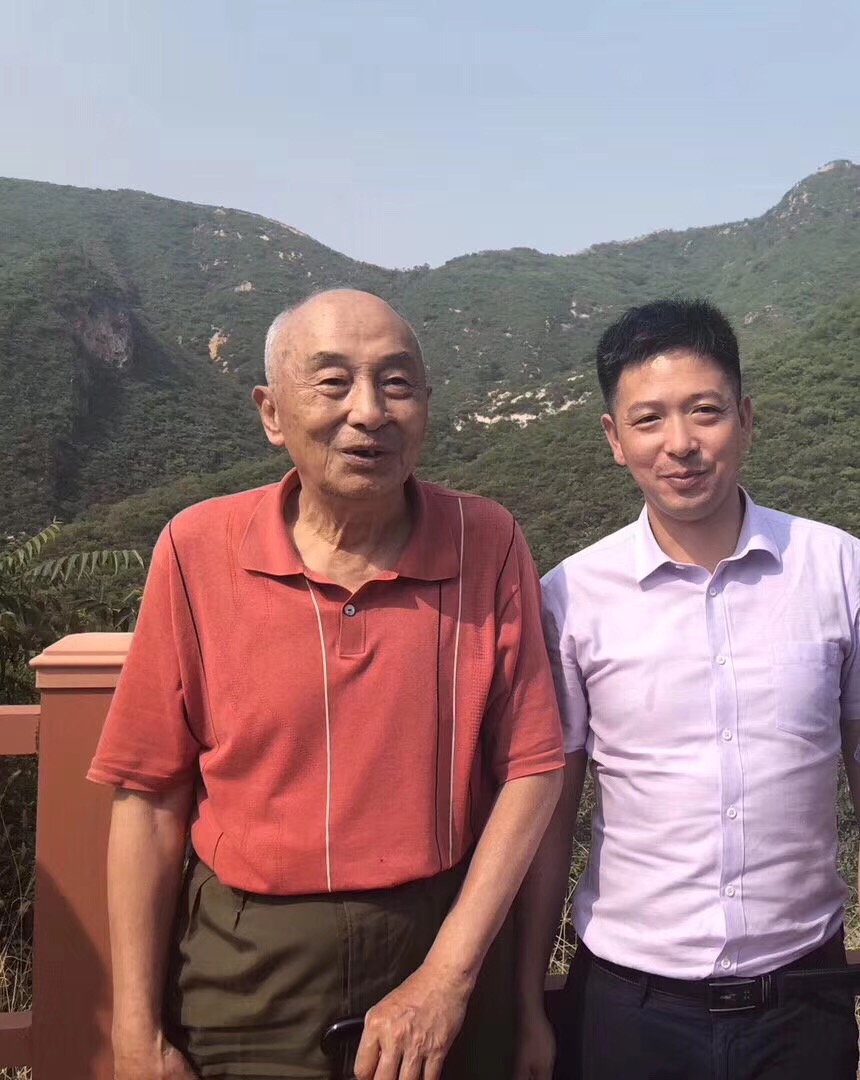 王德清陪同开国大将罗瑞卿之子罗箭将军赴迁安革命老区调研