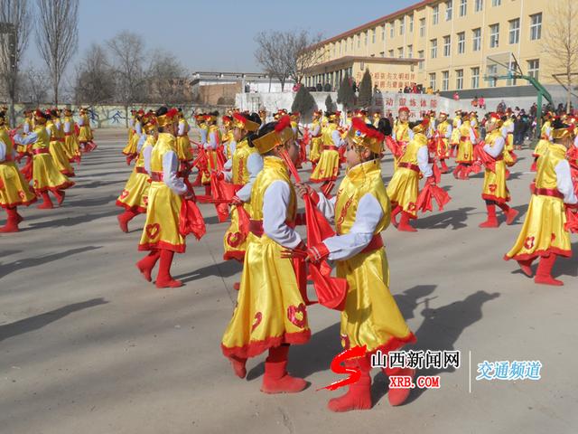 浮山县城关小学开发"四大课程" 培养广泛兴趣习惯