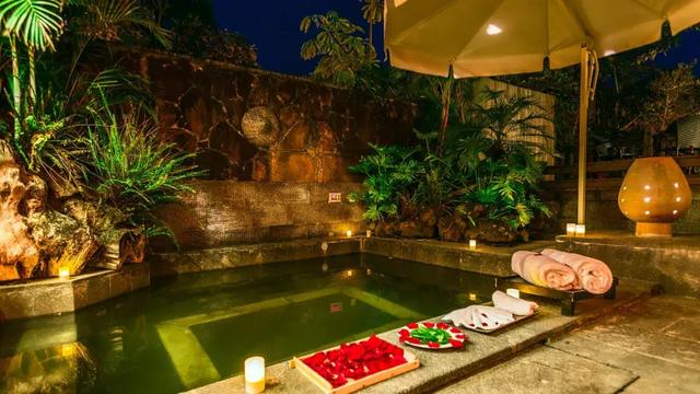 将在腾冲热海景区进行 每年冬天专程来泡温泉的人络绎不绝 让我们跟着