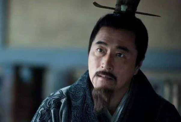 成也萧何败萧何,萧何为何要除掉他提拔起来的韩信?