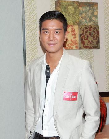 娱乐圈中男版"灰姑娘",曾拒岳父3千万豪宅,如今生活让人意外