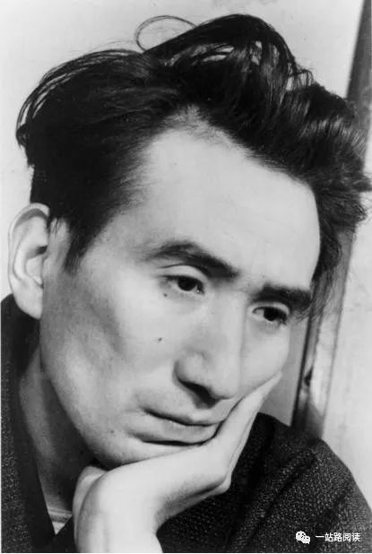 《血疑》人未散之理惠姑姑:优雅如鹤 风华绝代的岸惠子