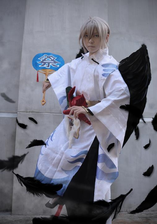 图为大天狗.阴阳师cosplay,网友:晴明这尖下巴,估计能拿来开核桃!