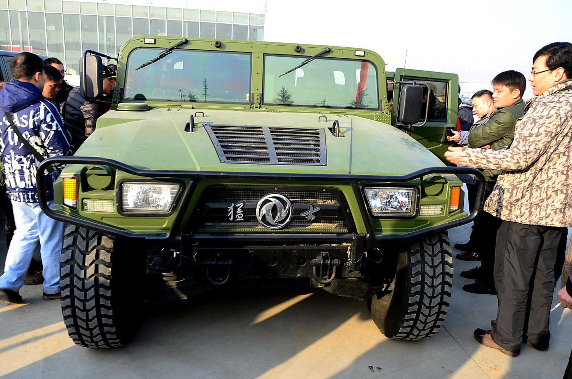 某解放军联勤保障部队医院,有幸再次近距离目睹了"东风猛士"军用野战