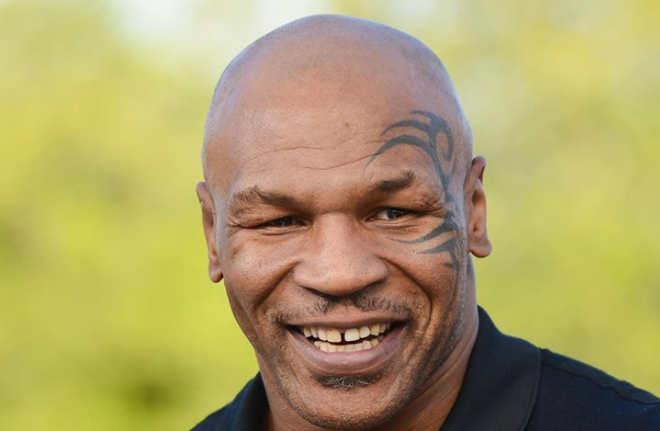 泰森年轻时有多恐怖?几个部位让他感到骄傲,这地方女孩赞赏不已