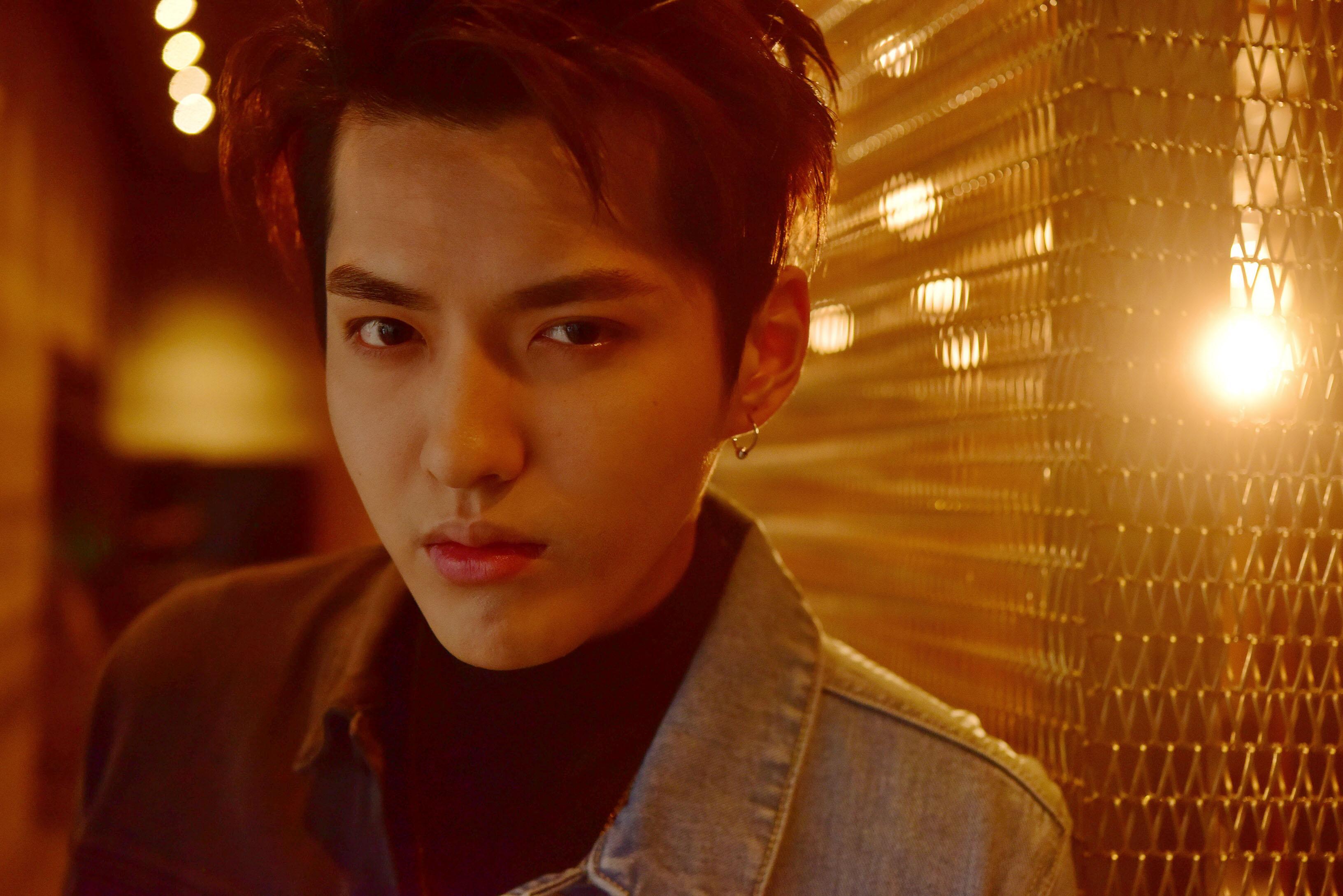 吴亦凡成为首位在超级碗活动上表演的华人明星,网友:非常骄傲!