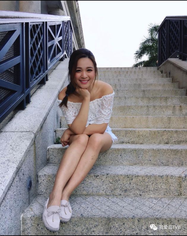 《开心速递》严选十大隐藏美少女,19岁"傻强"女友最年轻高质