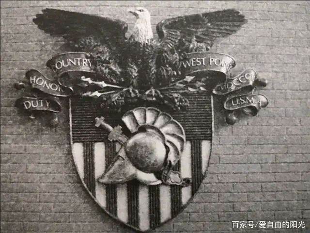 如何成长为男子汉《西点军校:送给男孩的最好礼物》 如何成长为男子汉《西点军校:送给男孩的最好礼物》