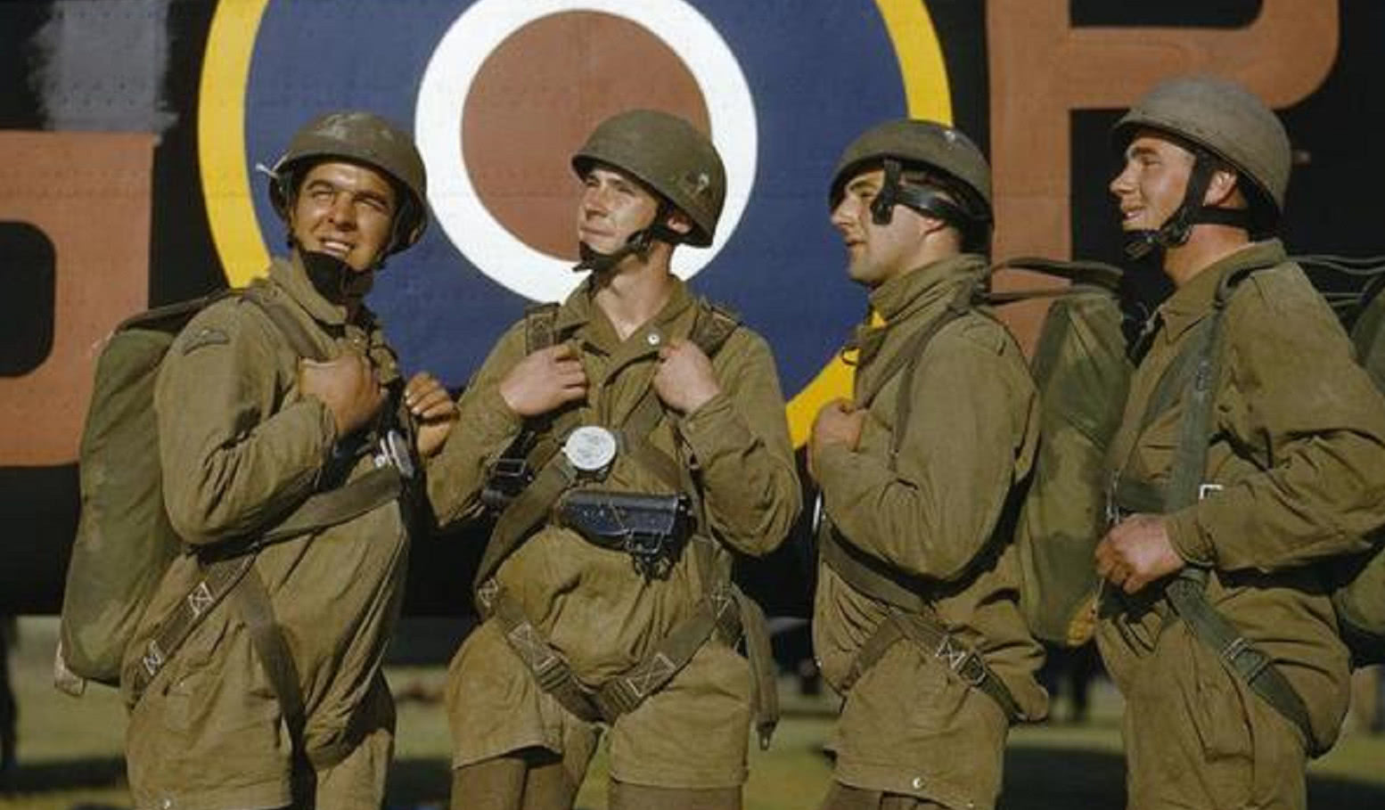 二战时期各国家的士兵,抽烟喝酒能消愁,战争爆发还要继续训练!