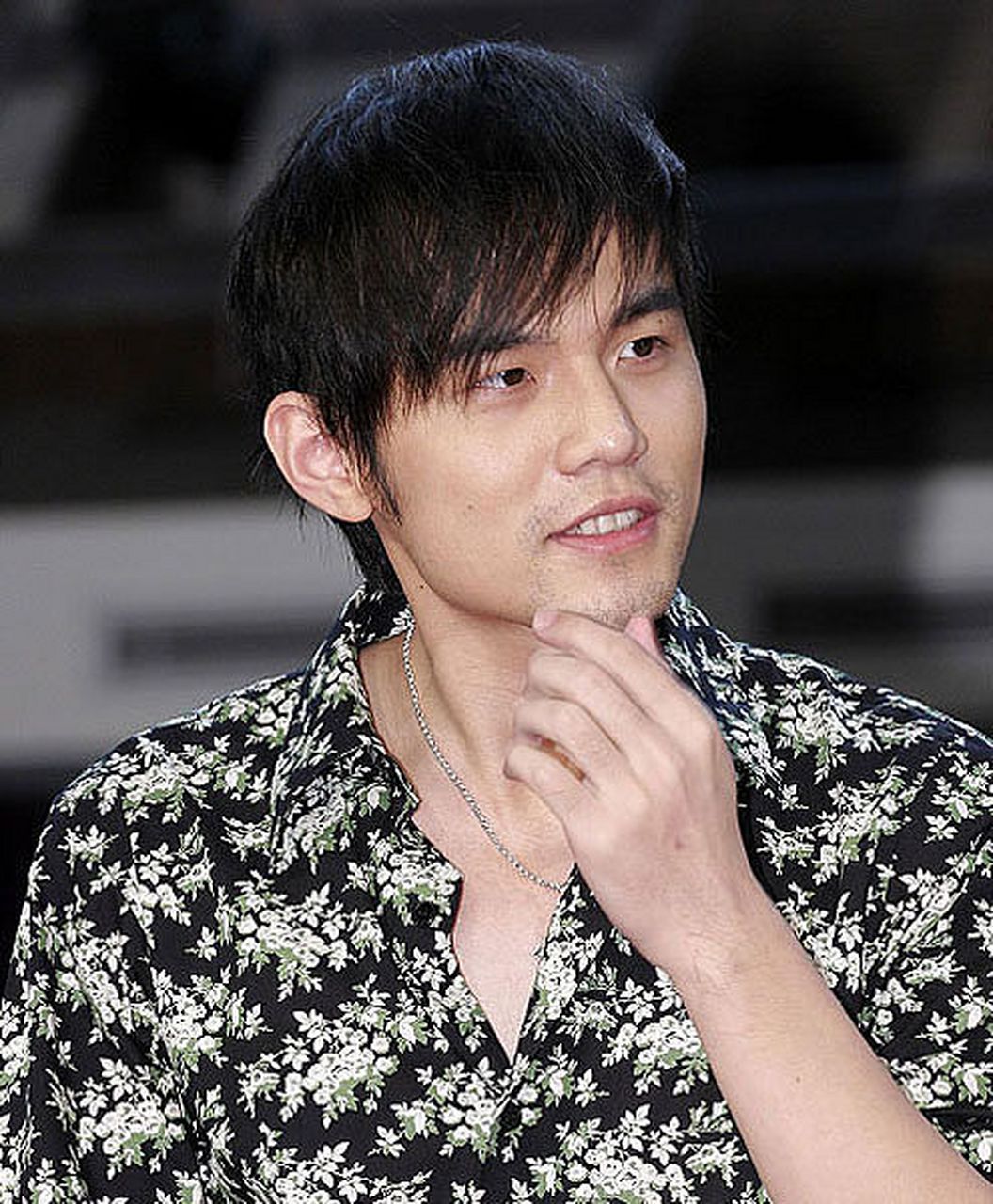 在人生的某个十字路口,我遇到了一个颇具挑战性的选