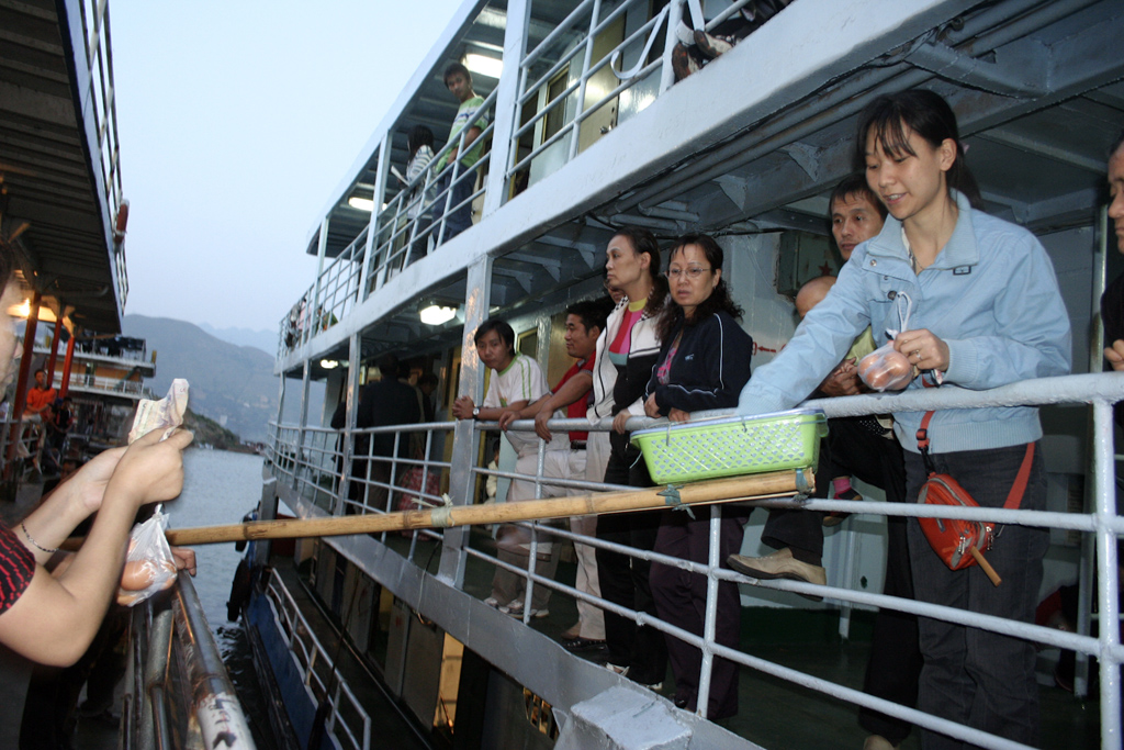 百家影像摄影展:轮船上的中国人(一)