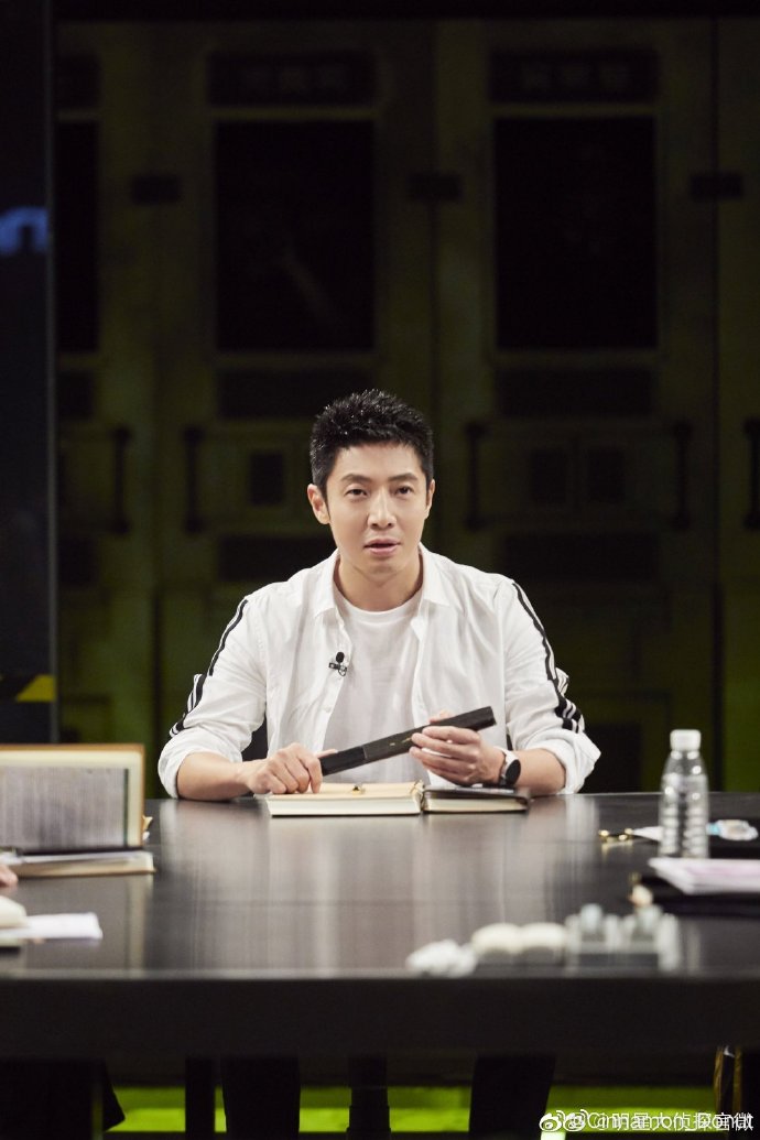 『小撒早安』 "有没有想过,假如有一天《今日说法》说不想要你主持了