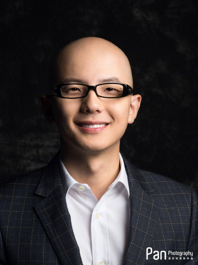 宣布结婚生子!妻子漂亮儿子呆萌!