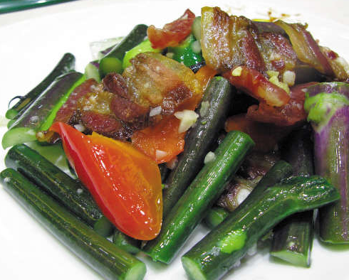 炒红菜苔时,记得多加这1步,菜苔不仅清脆可口,还能更加入味!