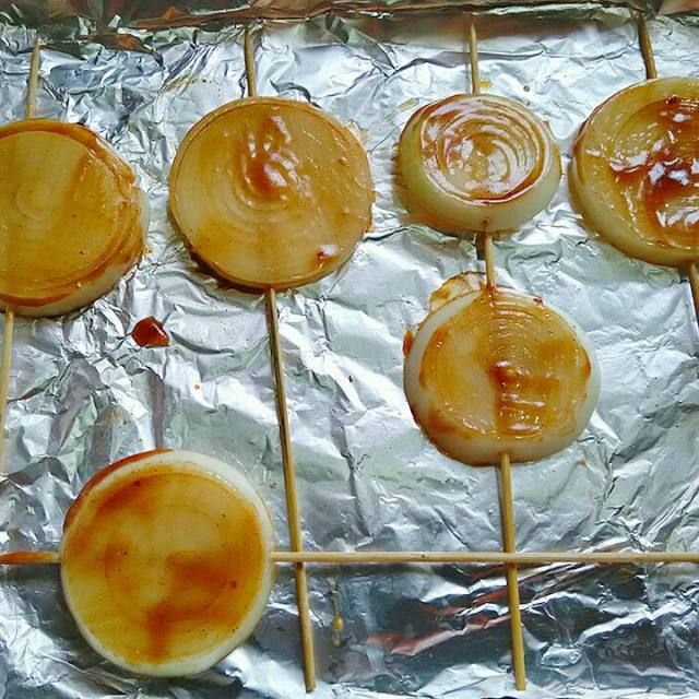 香辣烤洋葱,洋葱也能烤的特别好吃,秘诀就在这