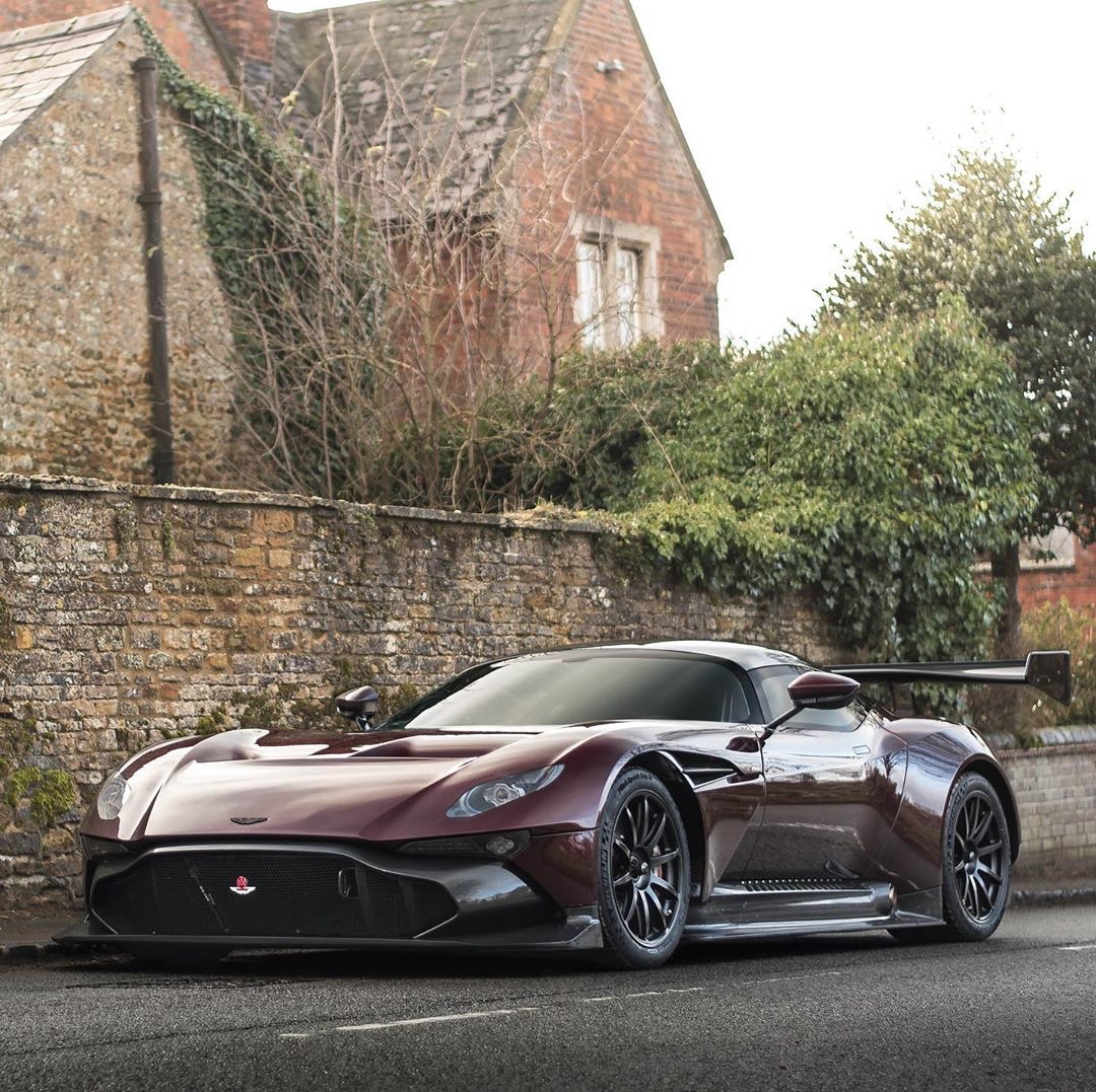 阿斯顿马丁vulcan,全球限量24辆