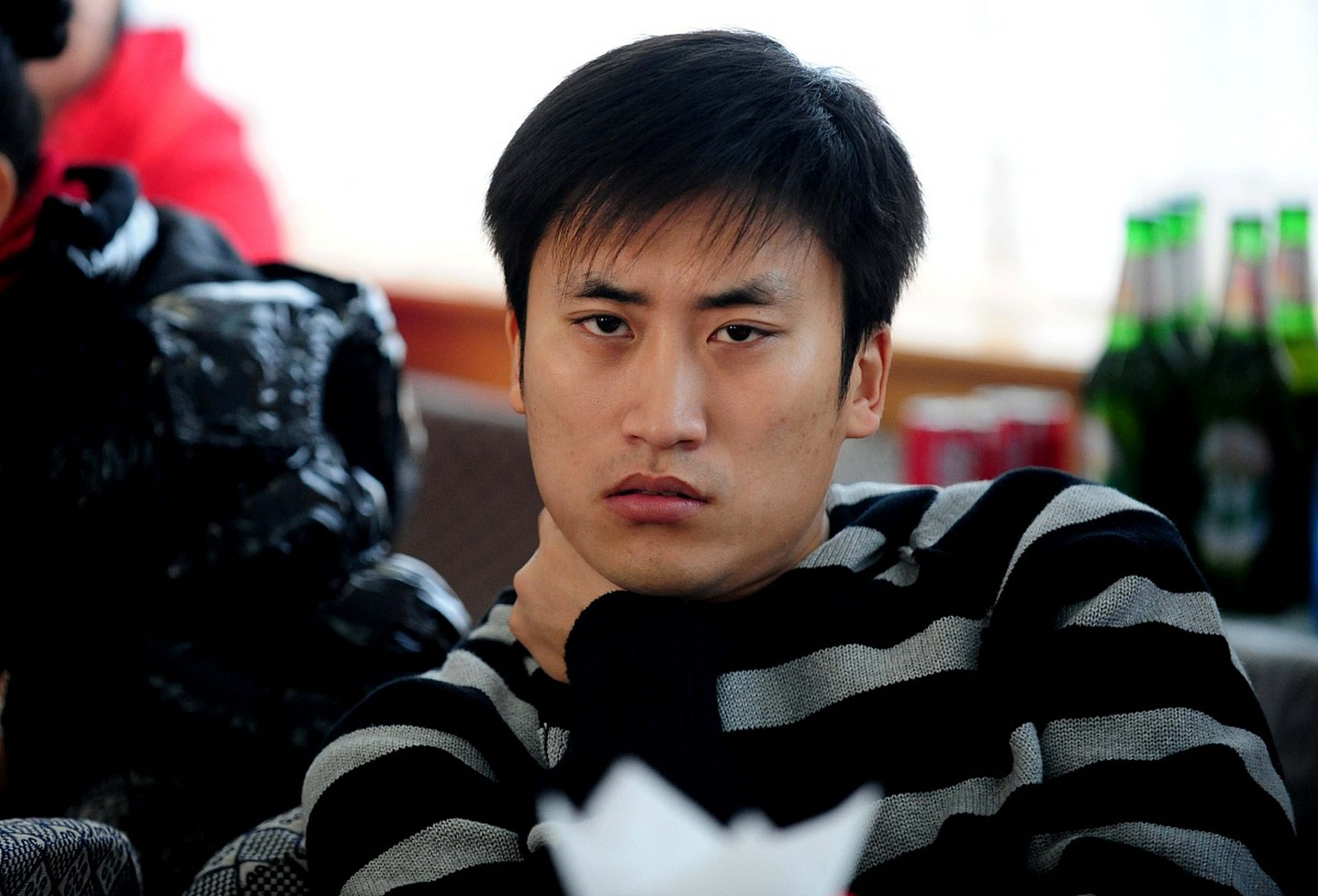 吴云飞,赵本山的徒弟,早年以相声演员身份崭露头角.