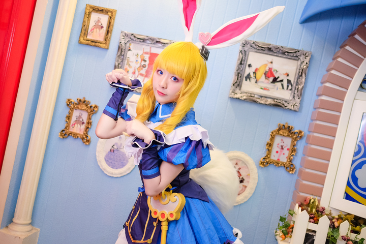 动漫中那些灵魂cosplay,这索隆也太省钱了吧,而他却是高度还原