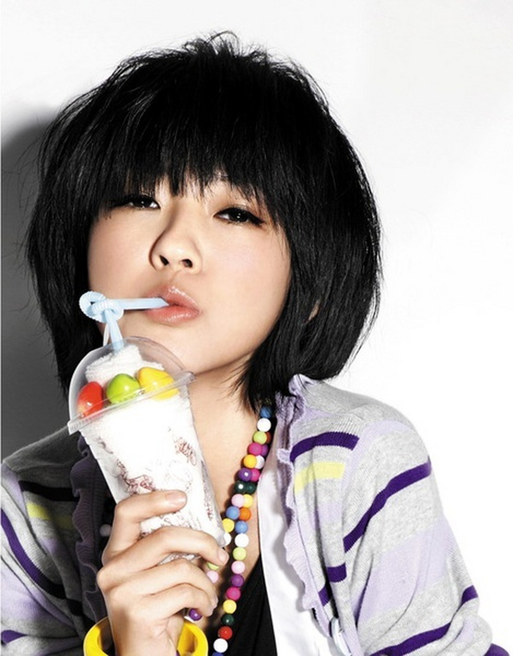 生活有时候挺令人无语的,慢慢地我也好像喜欢沉默了