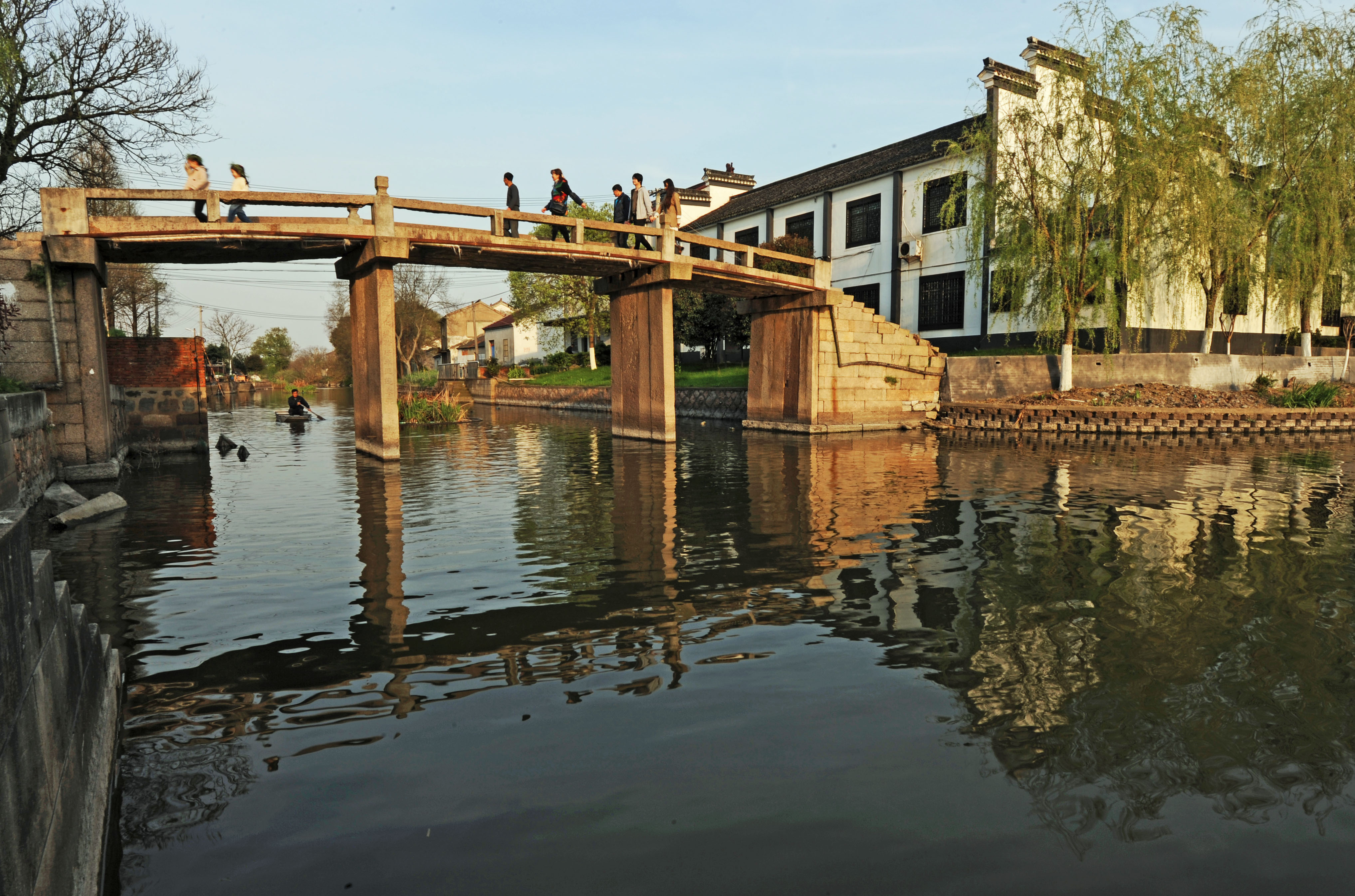 春风又绿南浔镇