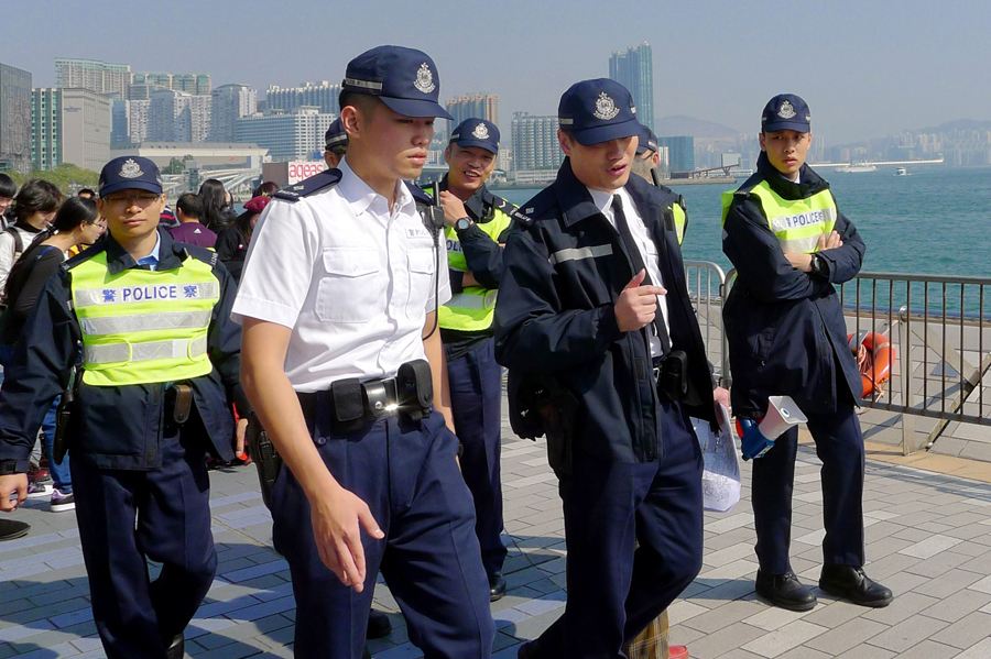 香港警察用枪要求严格,考核不过会被取消配枪的资格