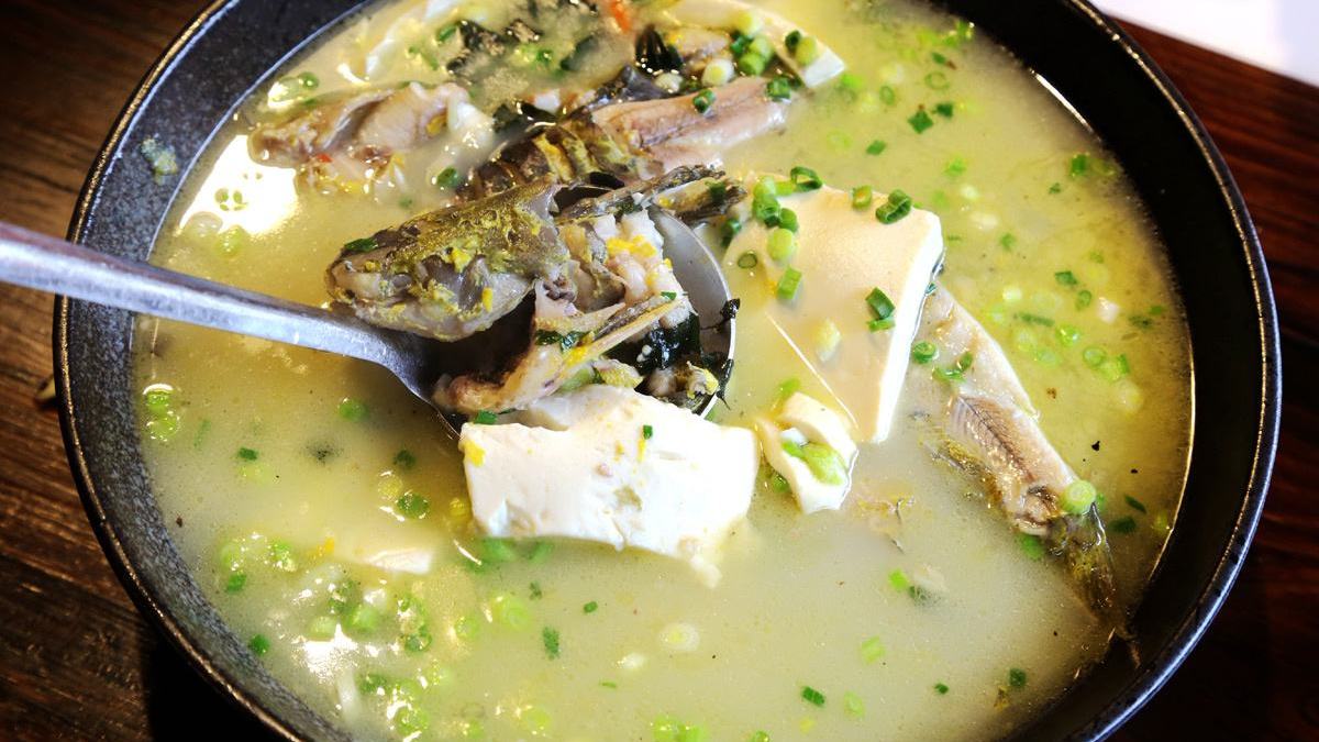 黄骨鱼汤:营养丰富,汤色奶白,味道鲜美,不仅好看,而且好喝