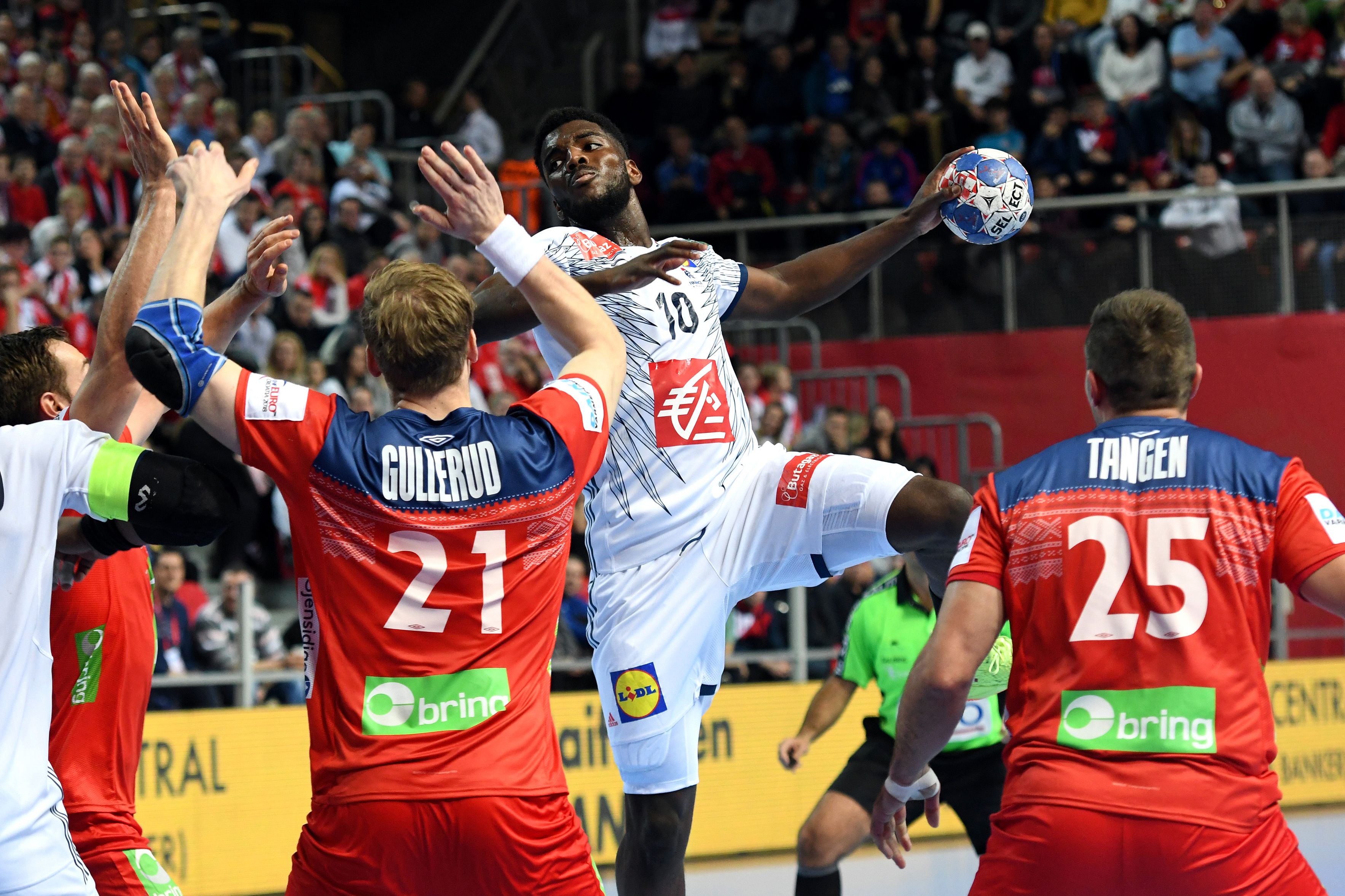 [8](外代二线)手球——欧洲男子手球锦标赛小组赛:法国胜挪威