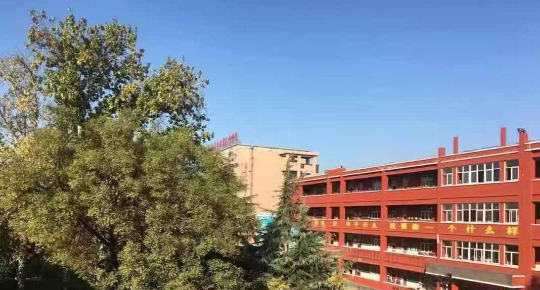 《汾中的秋》---襄汾县汾城中学