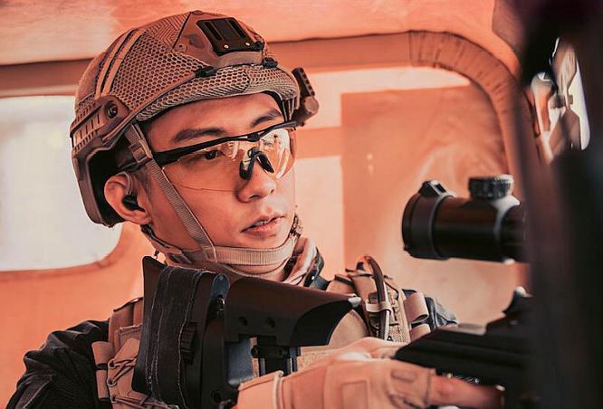 4本兵王爽文《龙组兵王》vs《火爆兵王,龙啸天下!