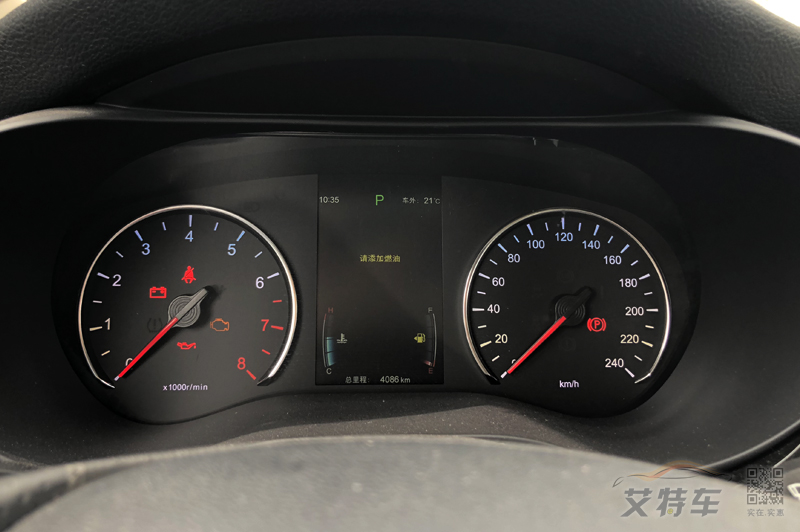 耐看好开又实用 试驾比亚迪宋max