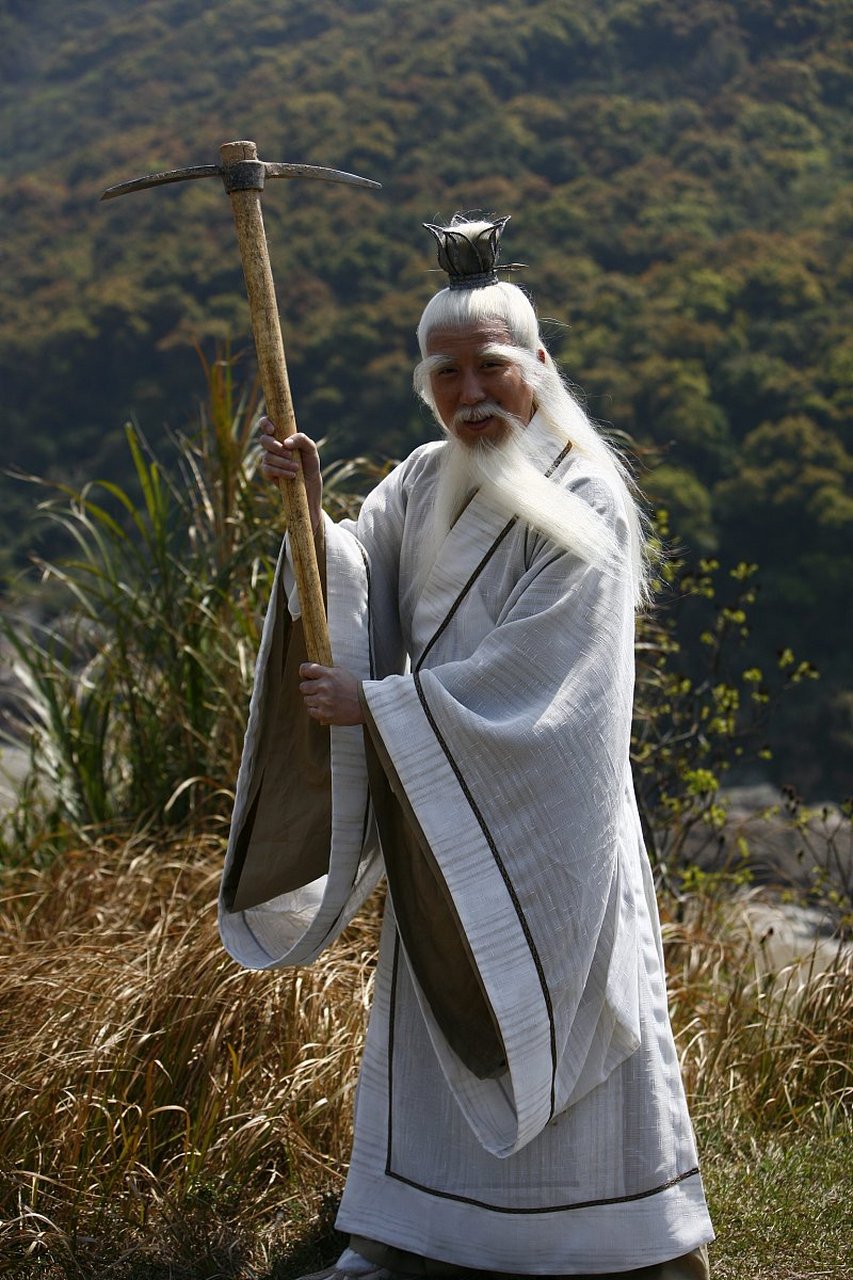 张三丰的形象影响了人们对武学和修养的理解,是中华民族追求真善美和