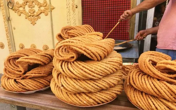 这个遍布和田大街的美食,吃一根叫人口齿留香!