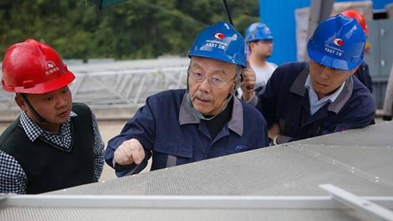 中国天眼之父:南仁东,拒绝国外300倍工资,领跑中国20年