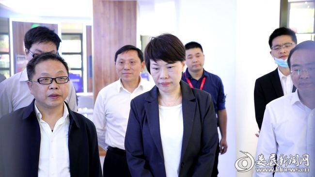 张希慧到娄底中心城区调研5g建设推进情况