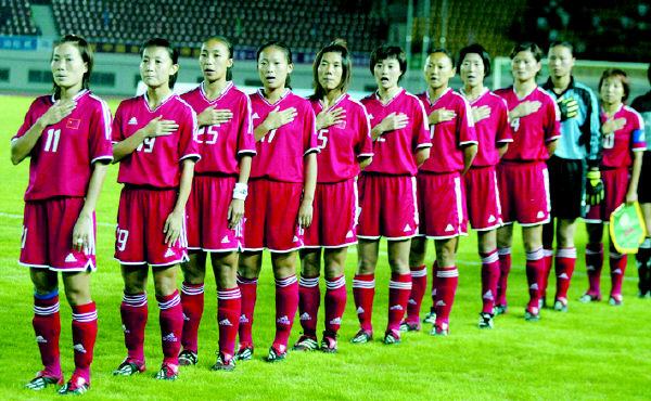 99年那支中国女足的主力阵容,铿锵玫瑰胜须眉!