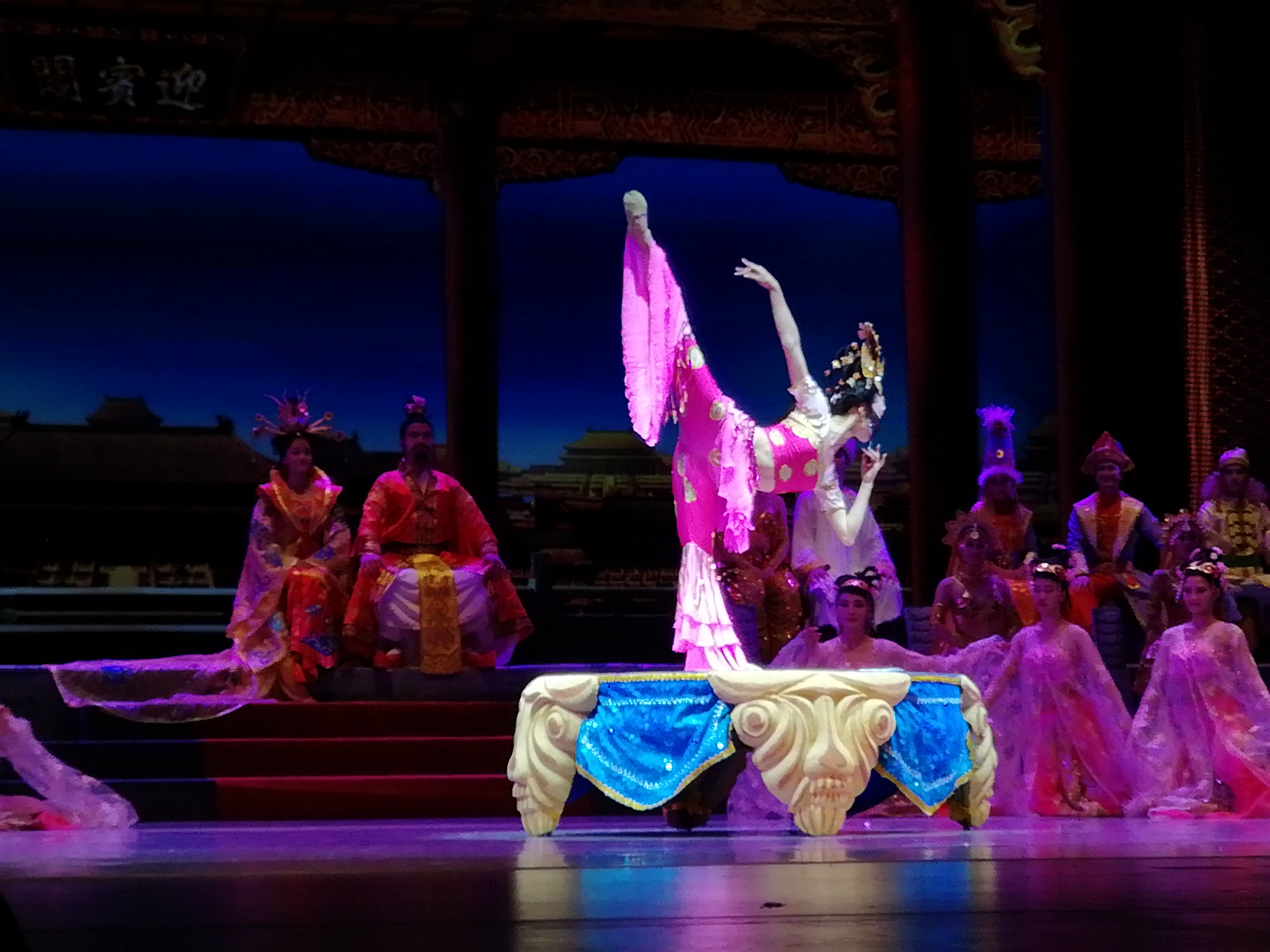 舞剧《丝路花雨》兰州旅游版首演