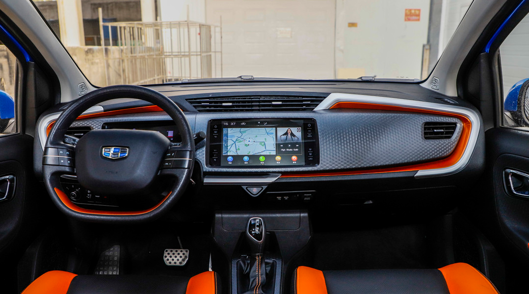 远景x1 1.3l 手自一体 玩家版,很不错的车型选择,独特的审美观