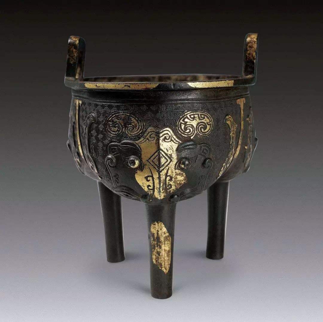 始皇帝灭六国九鼎归始皇所有,始皇死后九鼎却不知所向