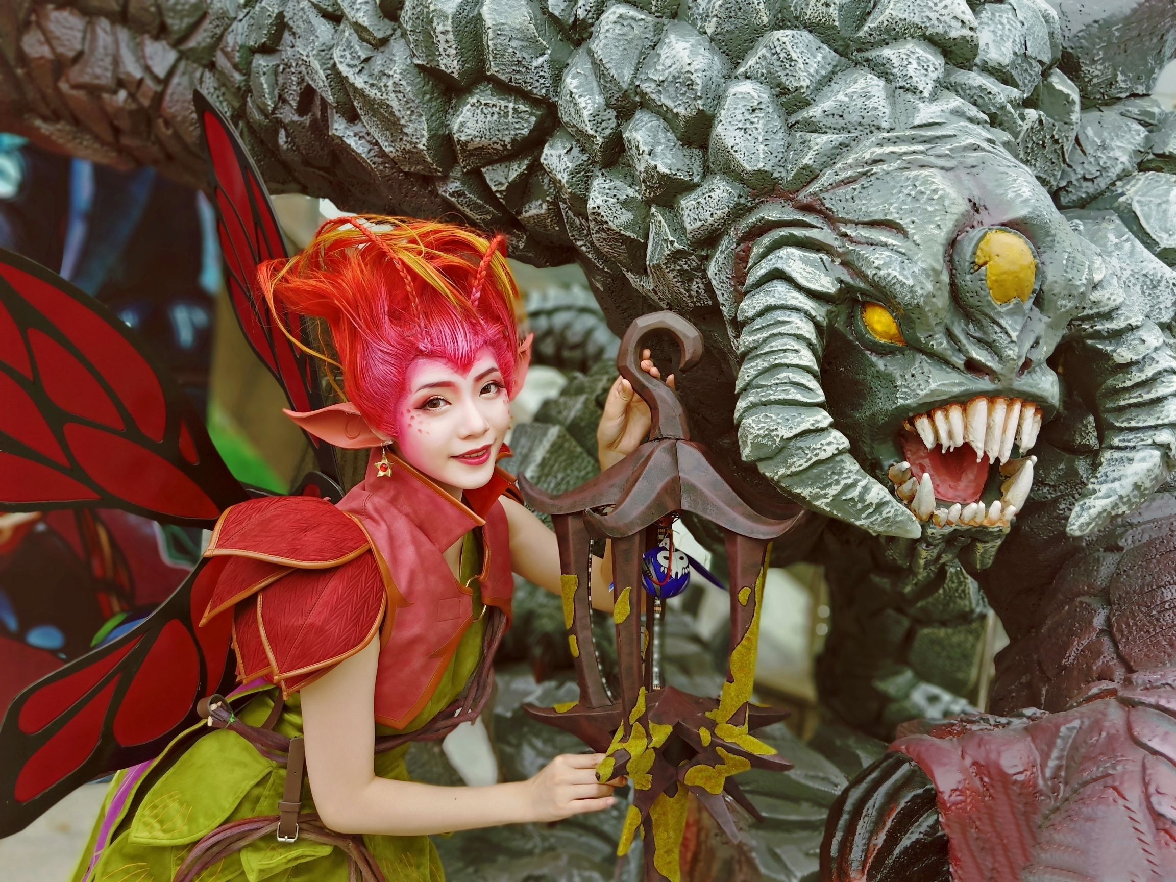 国人可爱妹子扮演dota2邪影芳灵!话说!邪影芳灵有那么可爱吗?