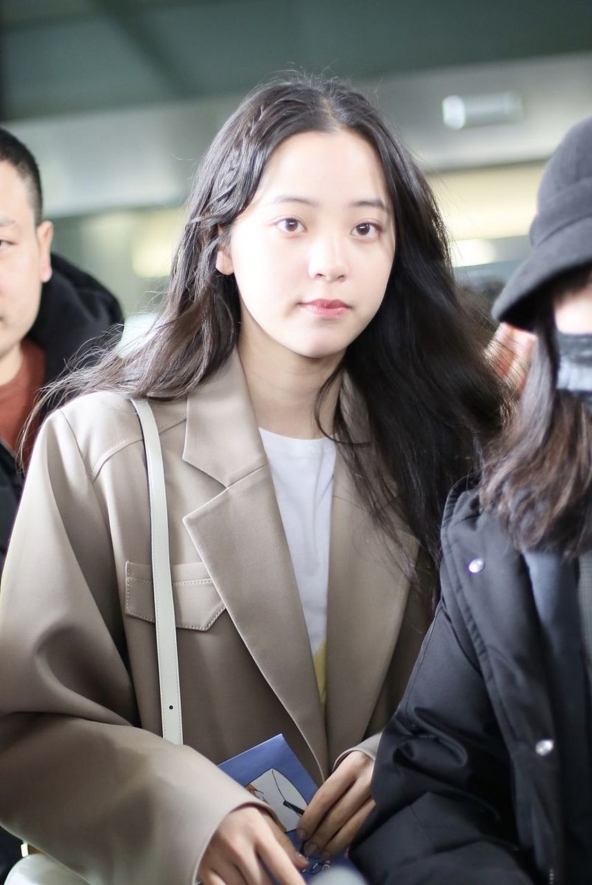 祖籍江西省吉安县横江镇老屋下村的娜娜,考上了全世界闻名的美国