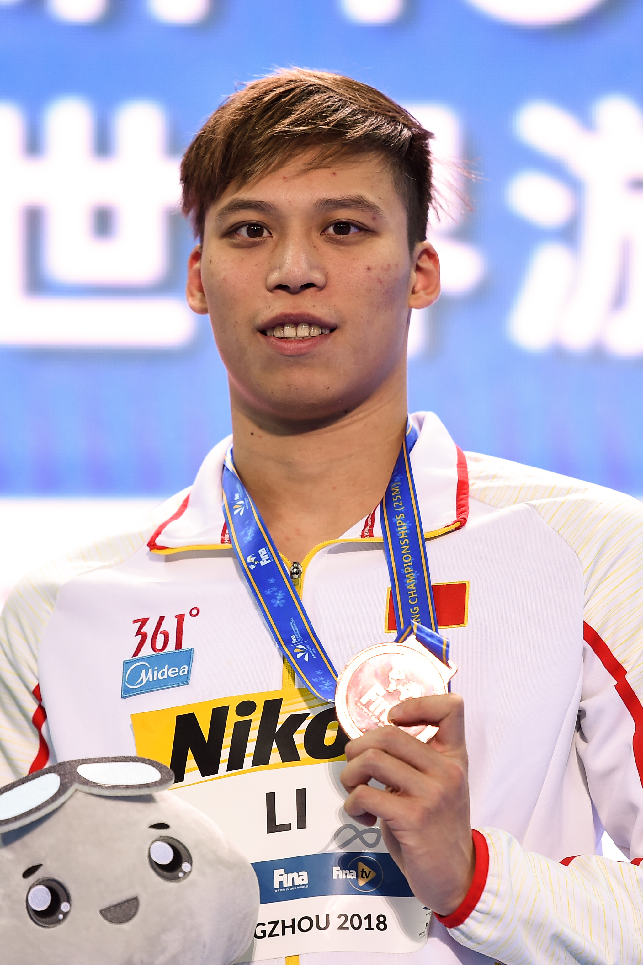 游泳——短池世锦赛:李朱濠获男子100米蝶泳季军