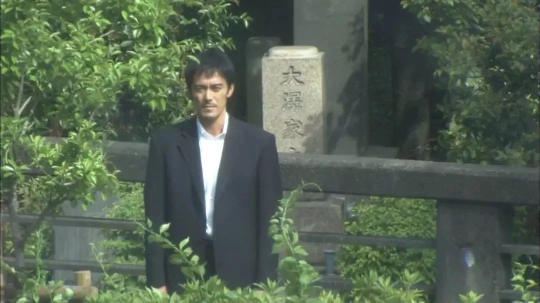 《悲剧人偶》一个人偶讲述的惊悚故事