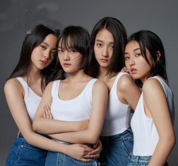 95后四小花旦合体登杂志封面,个个青春洋溢,你pick谁?