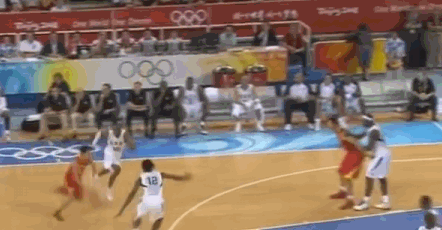 北京奥运男篮12人今何在?现役仅4人奋战,2人成男篮主帅